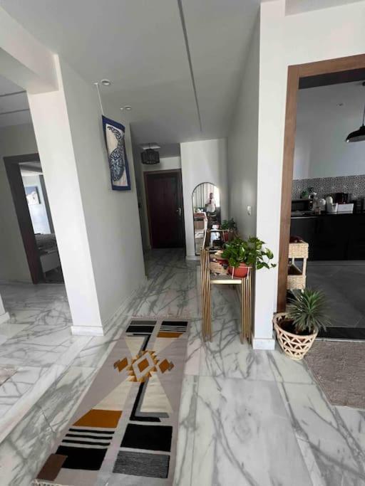 Newly Refurbished Flat,Marble Floors.Central El Cairo Exterior foto